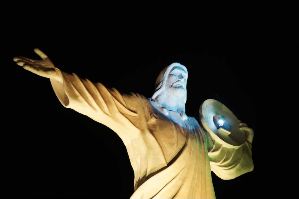 Cristo Luz, Balneário Camboriú